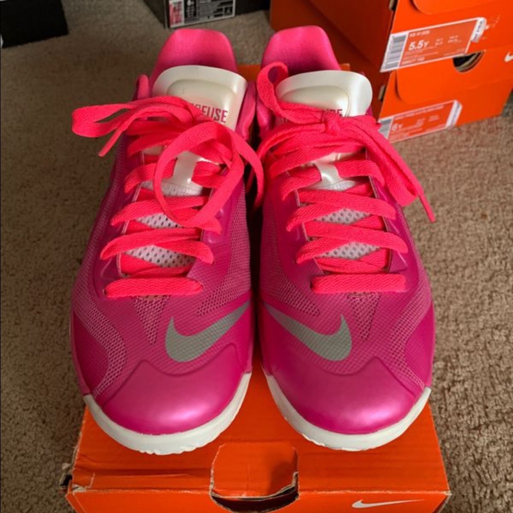 Women Nike Zoom Hyperfuse Low